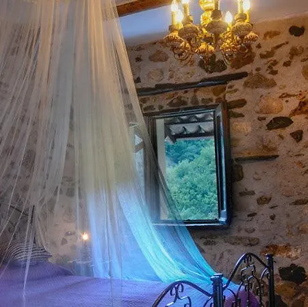 Sleeps 6 Appartamento Brienza